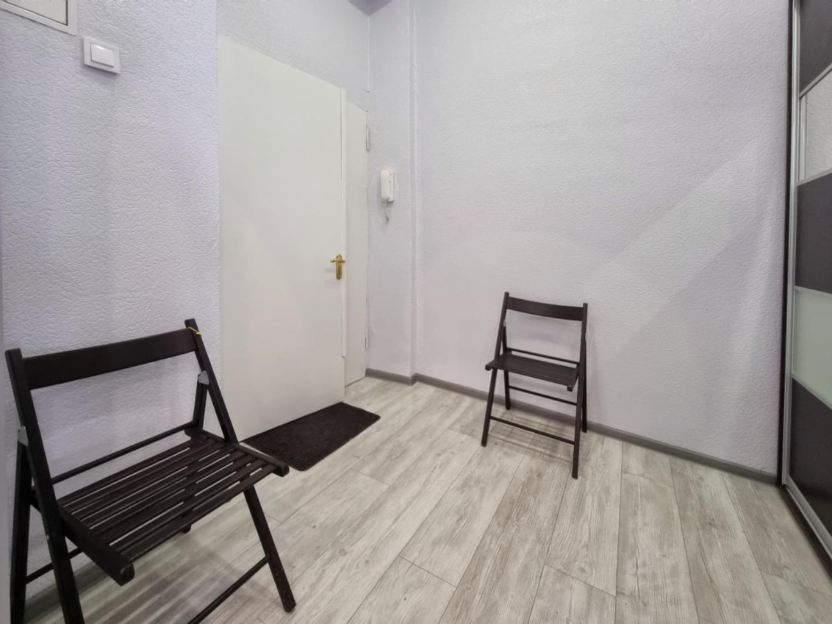 Home-Hotel Apartments On Maidan Nezalezhnosti Square Kiev Luaran gambar