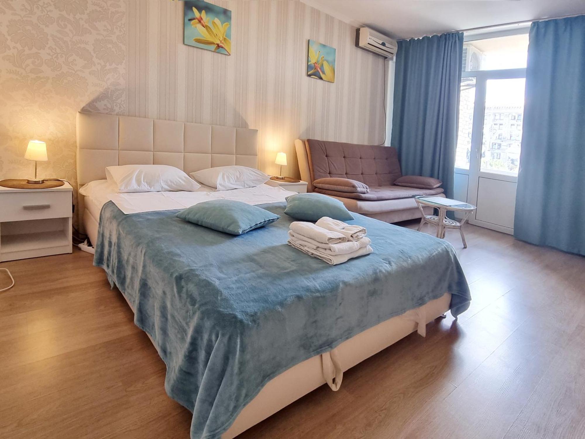 Home-Hotel Apartments On Maidan Nezalezhnosti Square Kiev Luaran gambar
