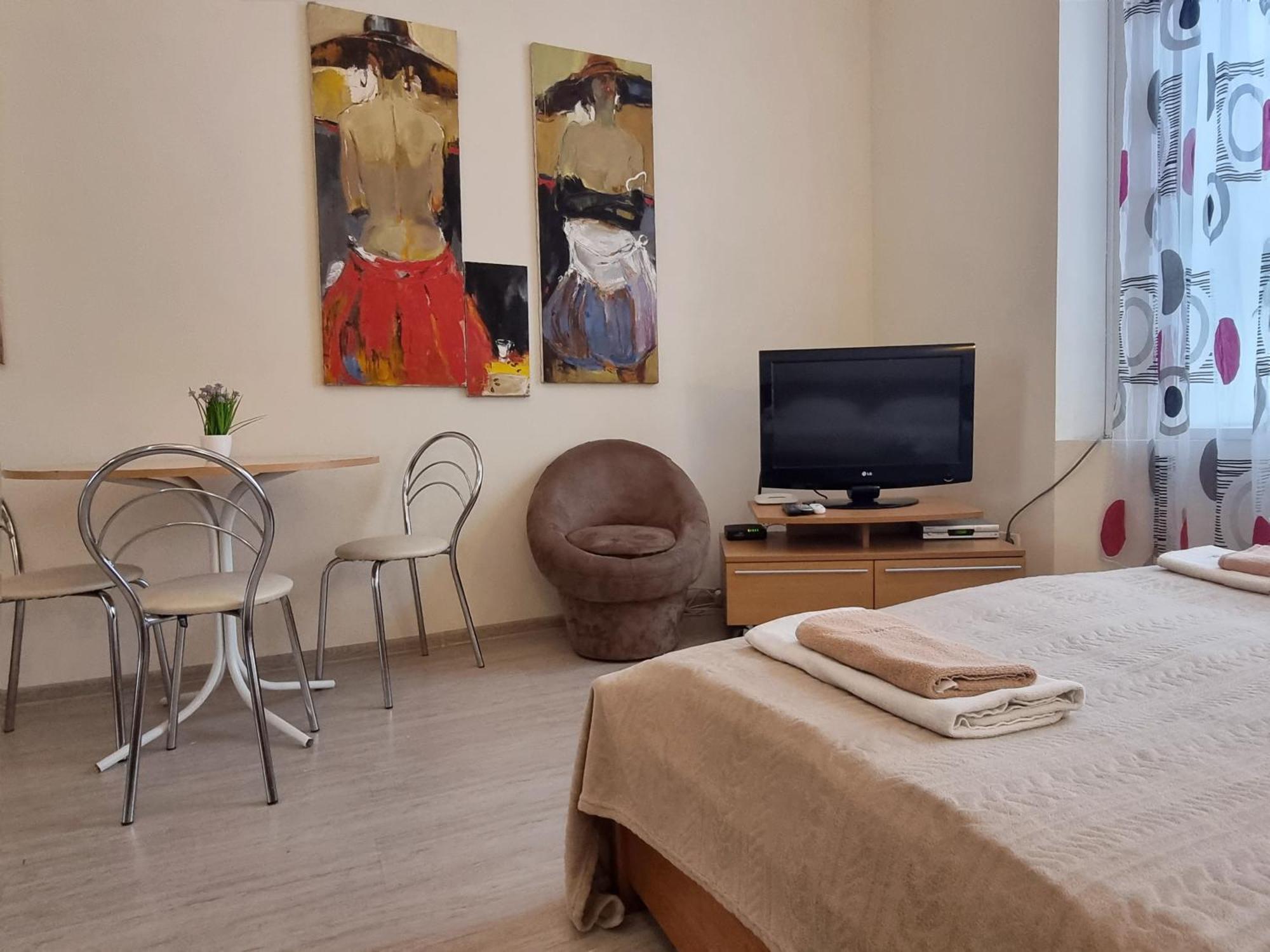 Home-Hotel Apartments On Maidan Nezalezhnosti Square Kiev Luaran gambar